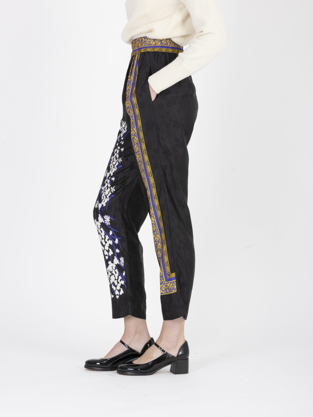 callade-trousers-viscose-foulard-gold-elastic-mesdemoiselles-matchboxathens