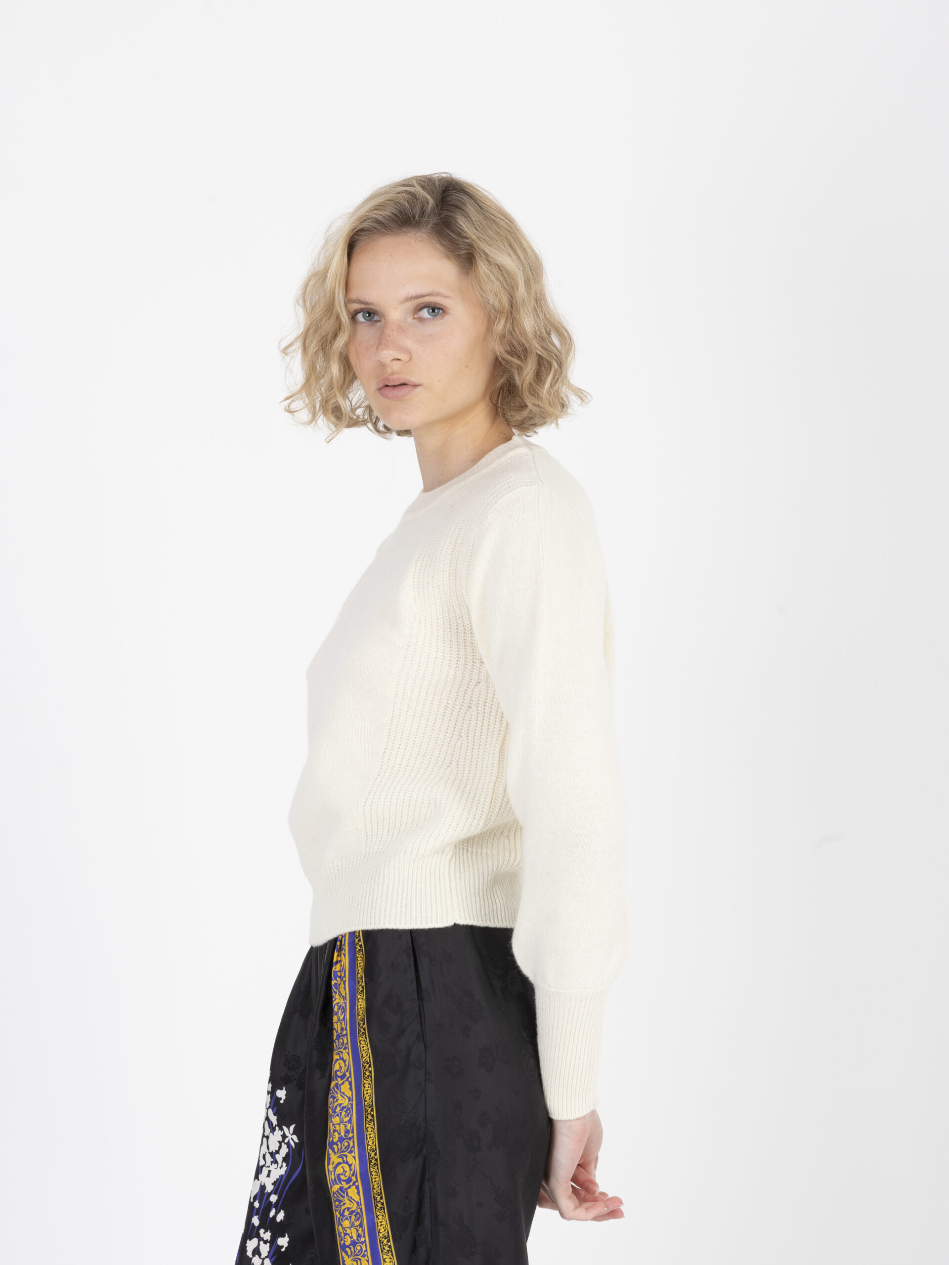 baysilte-fleur-de-sell-wool-sweater-round-neckline-ribbed-sessun-matchboxathens