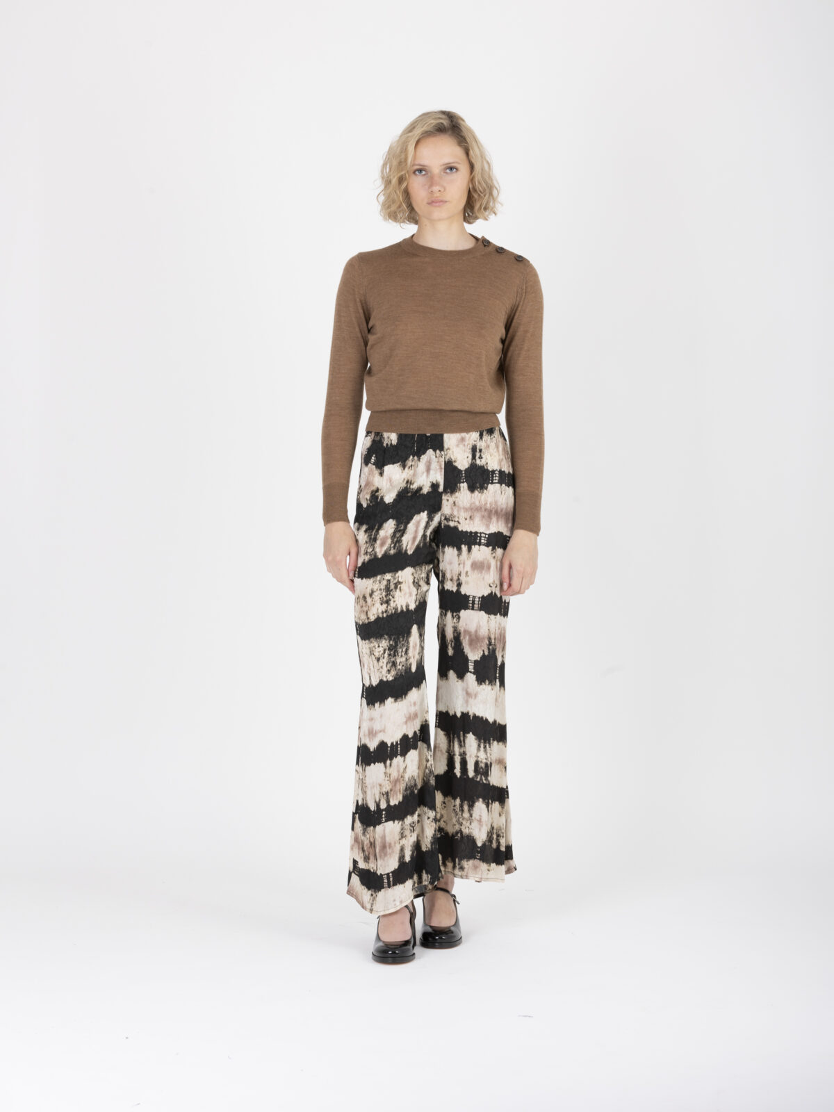 furi-flared-pants-tie-dye-black-silk-satin-delicated-mesdemoiselles-matchboxathens