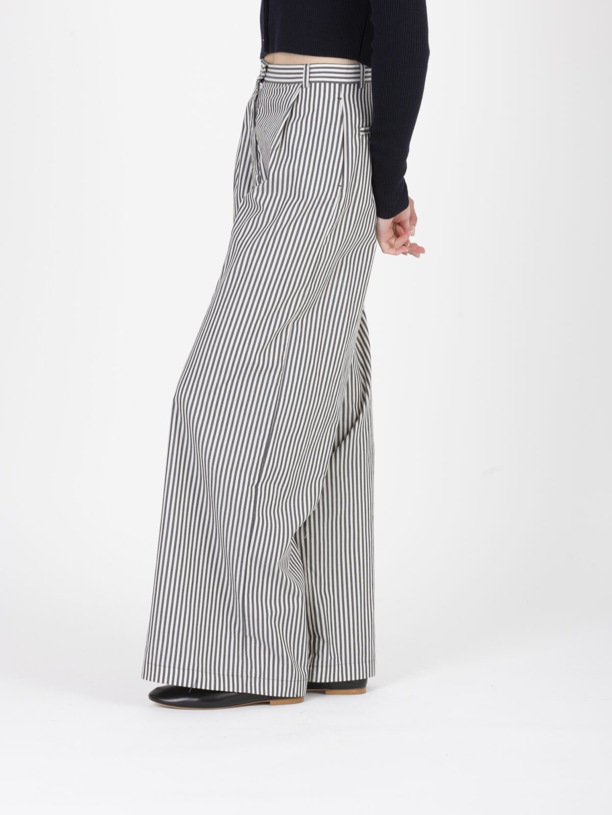 provencia-whiblack-striped-pants-poplin-cotton-loose-high-waisted-sessun-matchboxathens