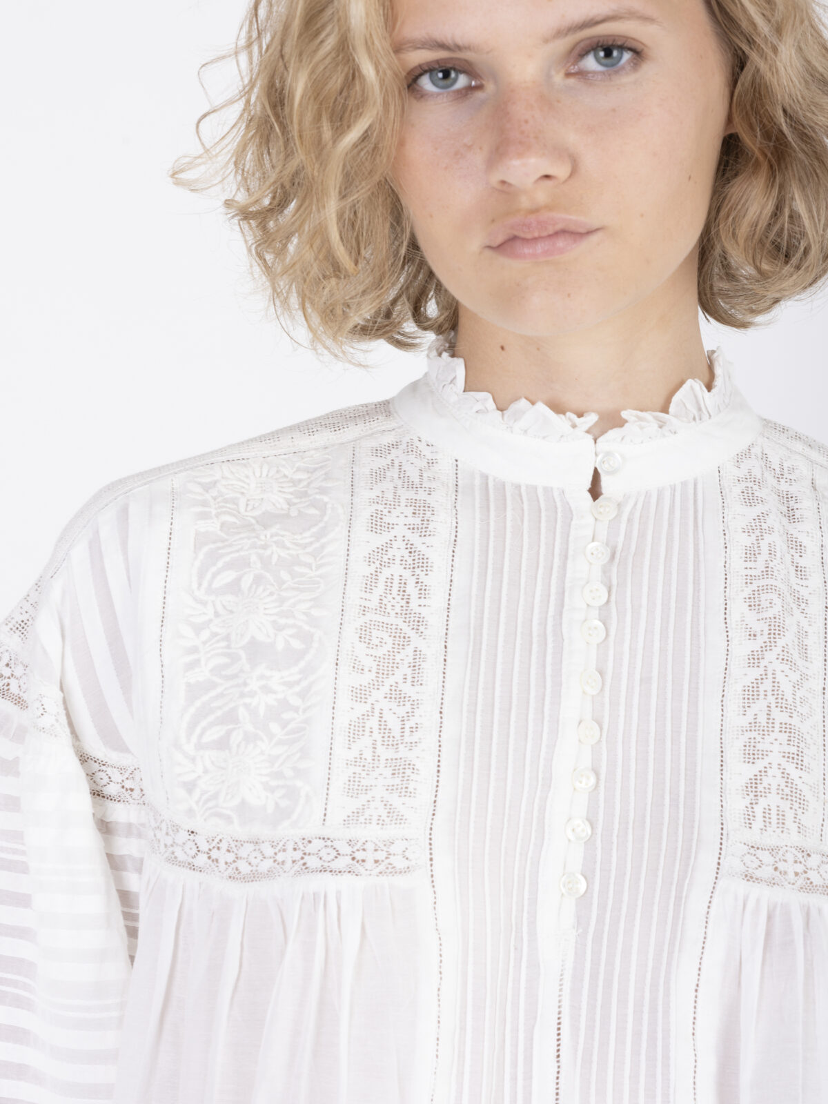 dahlia-white-cotton-blouse-embroidery-smocked-soft-vanessa-bruno-matchboxathens