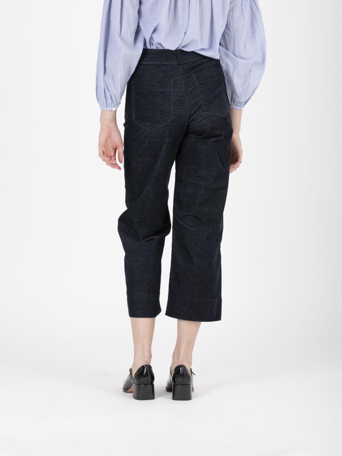 hud-velvet-blue-corduroy-cropped-pants-patch-pockets-sessun-matchboxathens