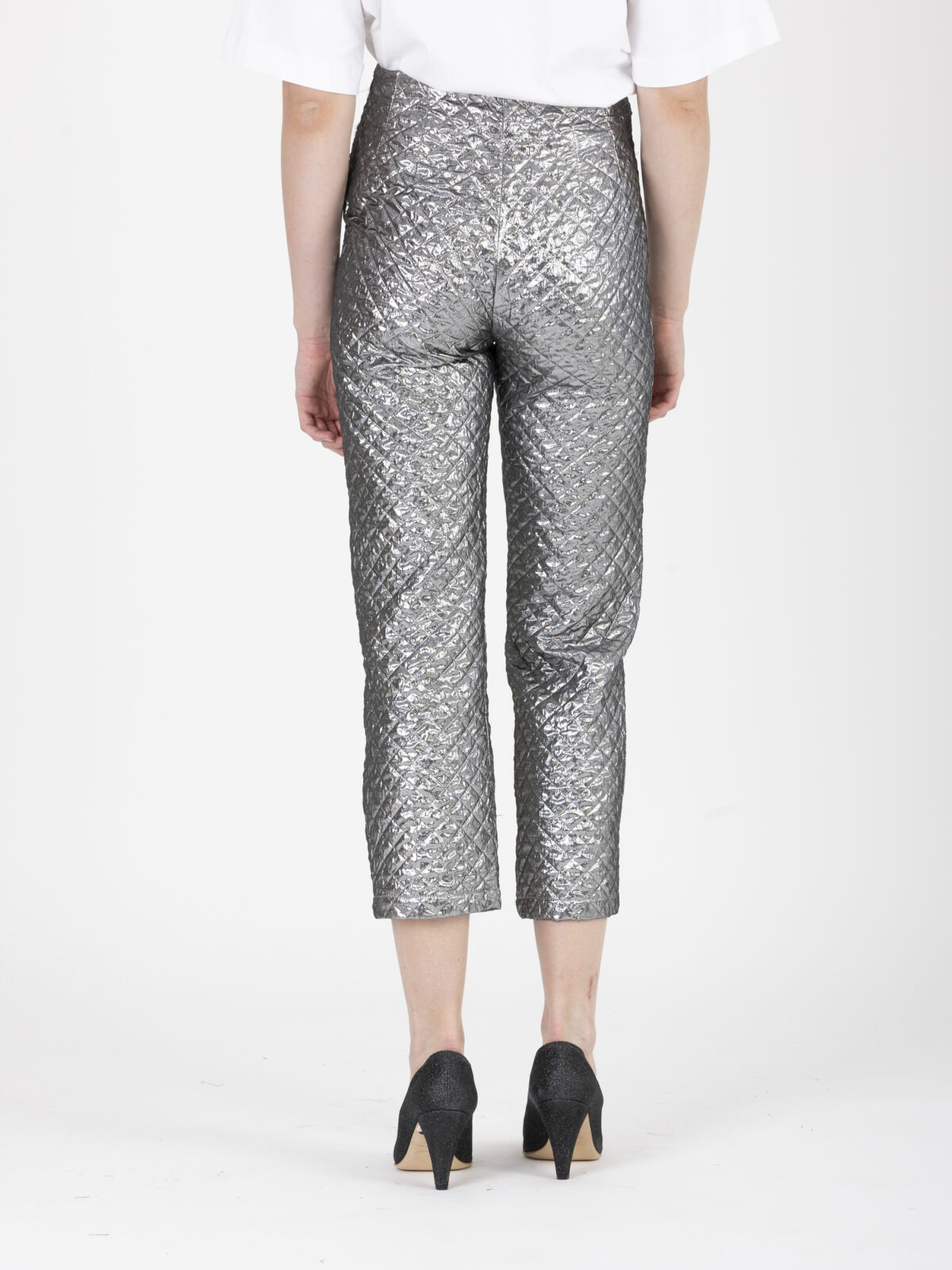 agnes-silver-metallic-trousers-high-waisted-quilted-uniforme-athens-mathcboxathens