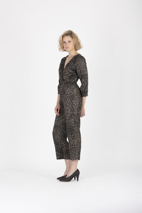 zina-leopard-khaki-viscose-jumpsuit-crossover-vneck-elastic-waist-uniforme-athens-matchboxathens