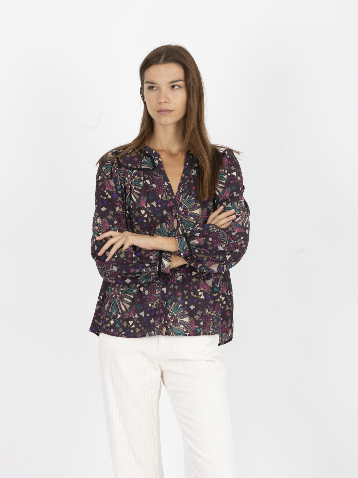 faizae-shirt-vneck-flowing-printed-puffy-bash-matchboxathens