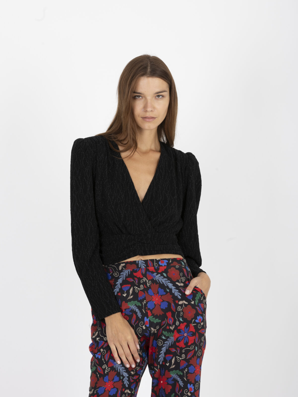 lola-black-lurex-wrap-gathered-croppd-top-suncoo-matchboxathens