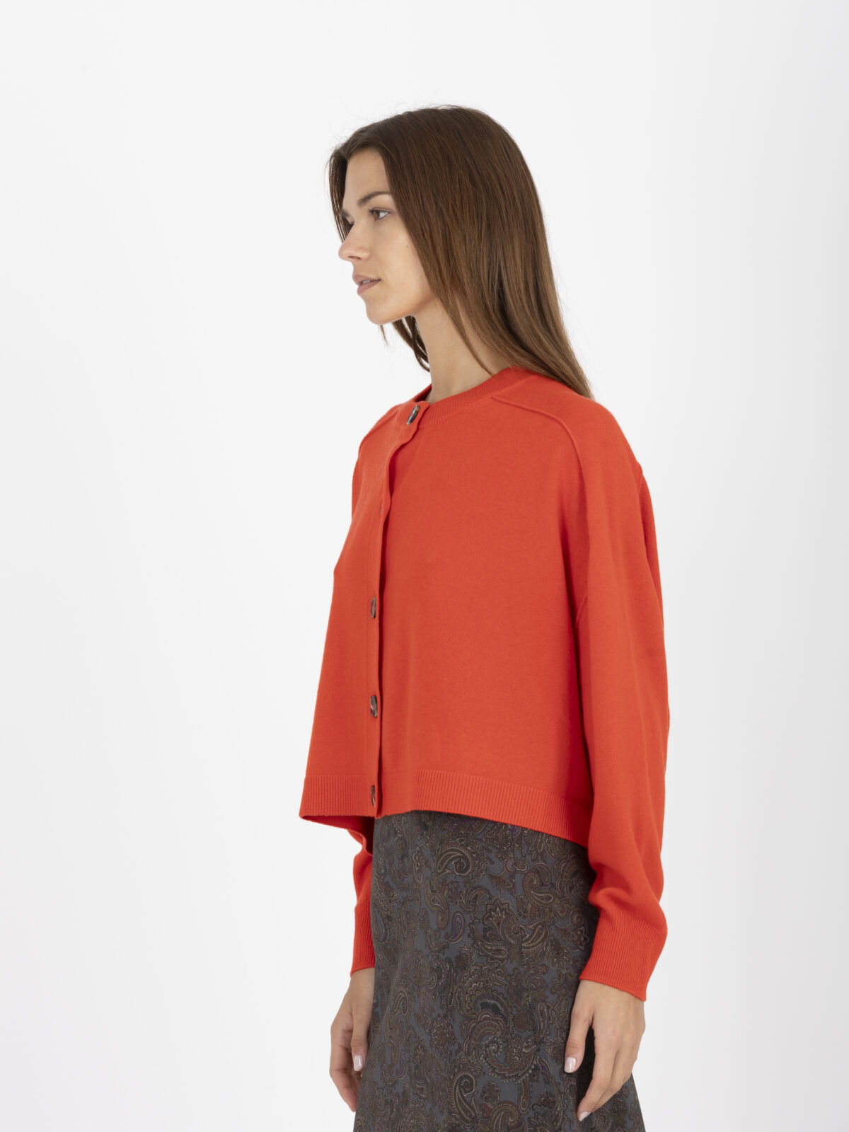 3EVC04-V03345-douve-red-cropped-loose-cardigan-merino-wool-raglan-vanessa-bruno-matchboxathens