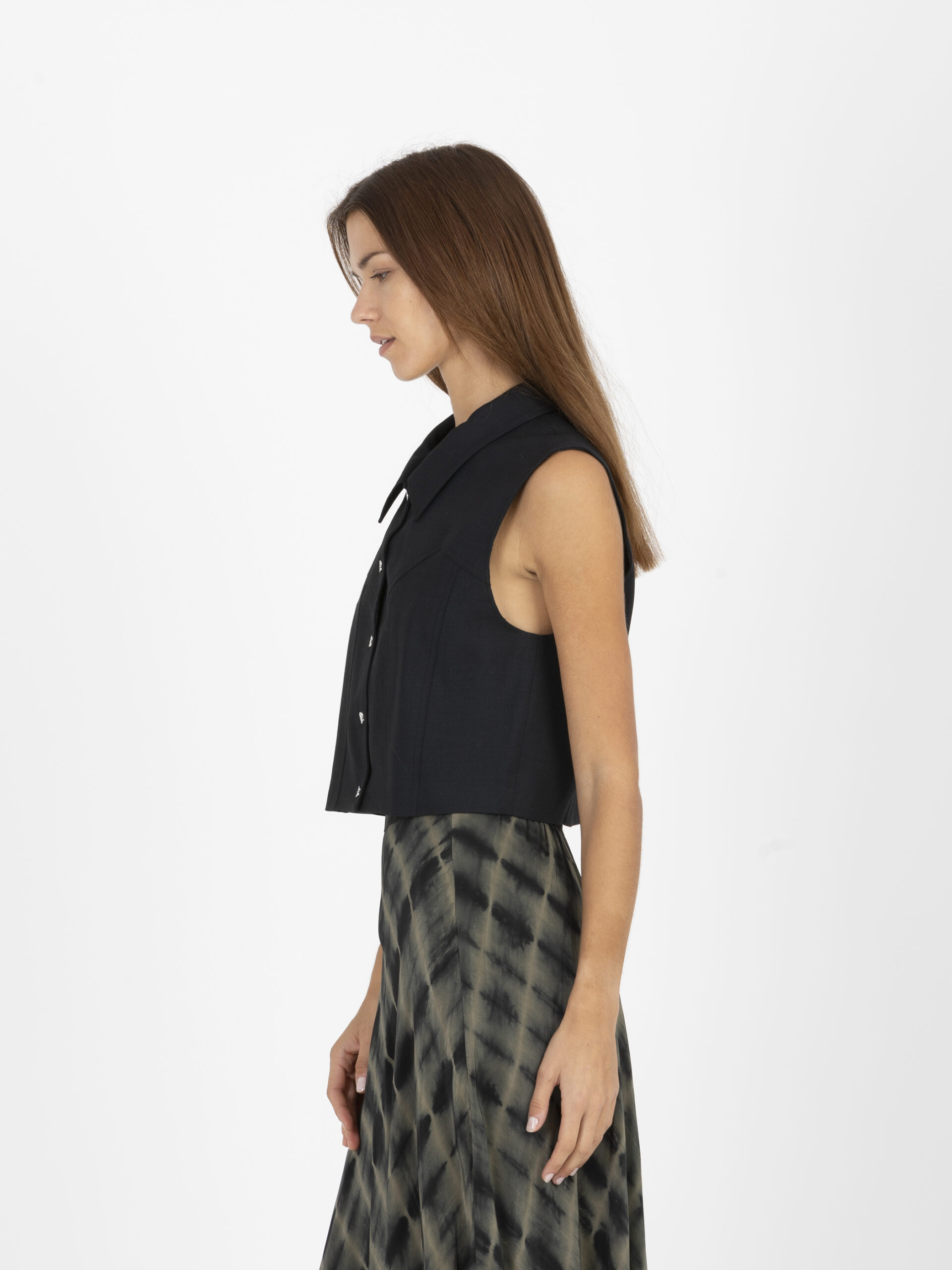 olissa-black-vest-wool-top-tailored-iro-matchboxathens