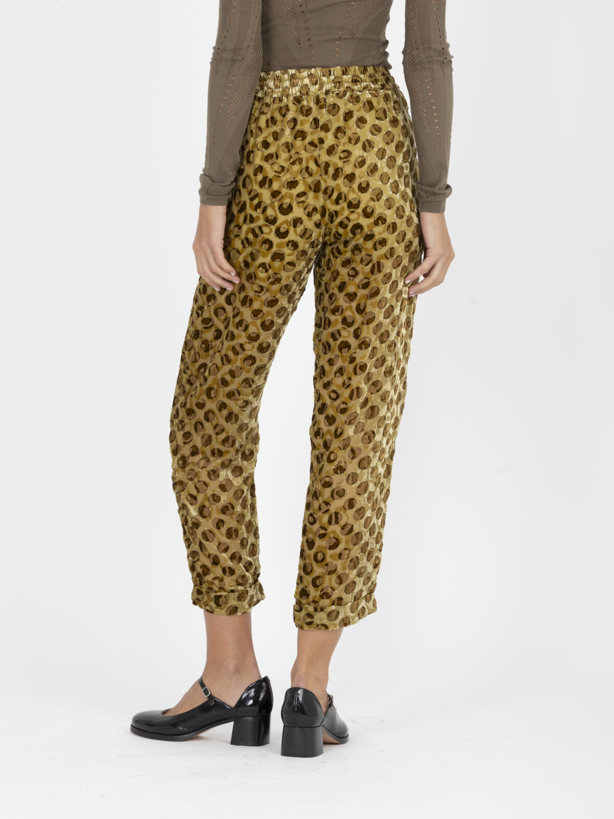 kusa-velvet-devore-khaki-dots-pants-jogging-staright-mesdemoiselles-matchboxathens