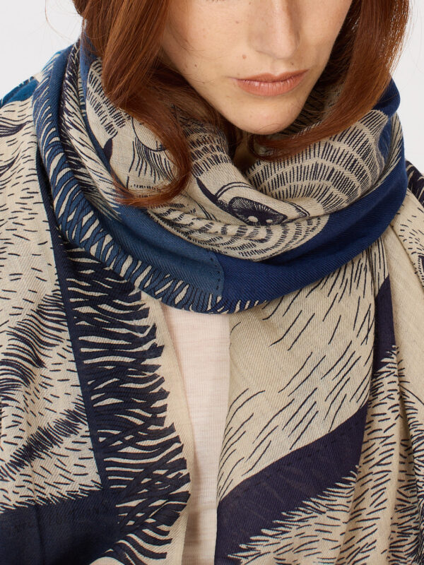 ET18FR04-freres-blue-natural-wool-scarf-inouieditions-matchboxathens