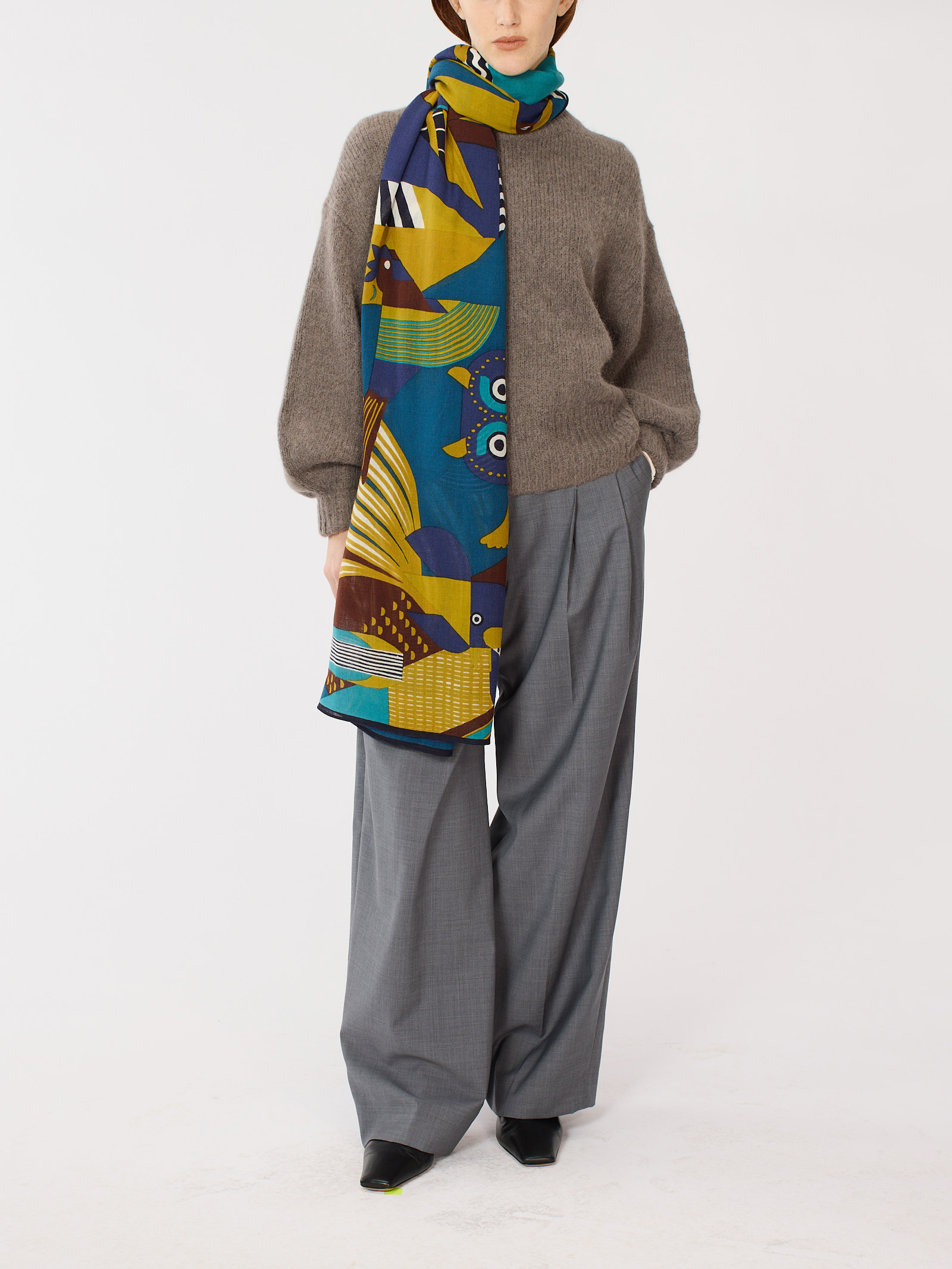 ET201TR34_Front-tribu-birds-duck-blue-fuchsia-wool-scarf-inoui-editions-matchboxathens