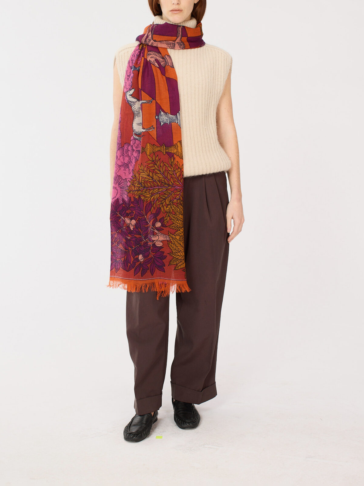 ET20MAG06-good-colors_1_Front-red-warm-wool-scarf-printed-inouieditions-matchboxathens