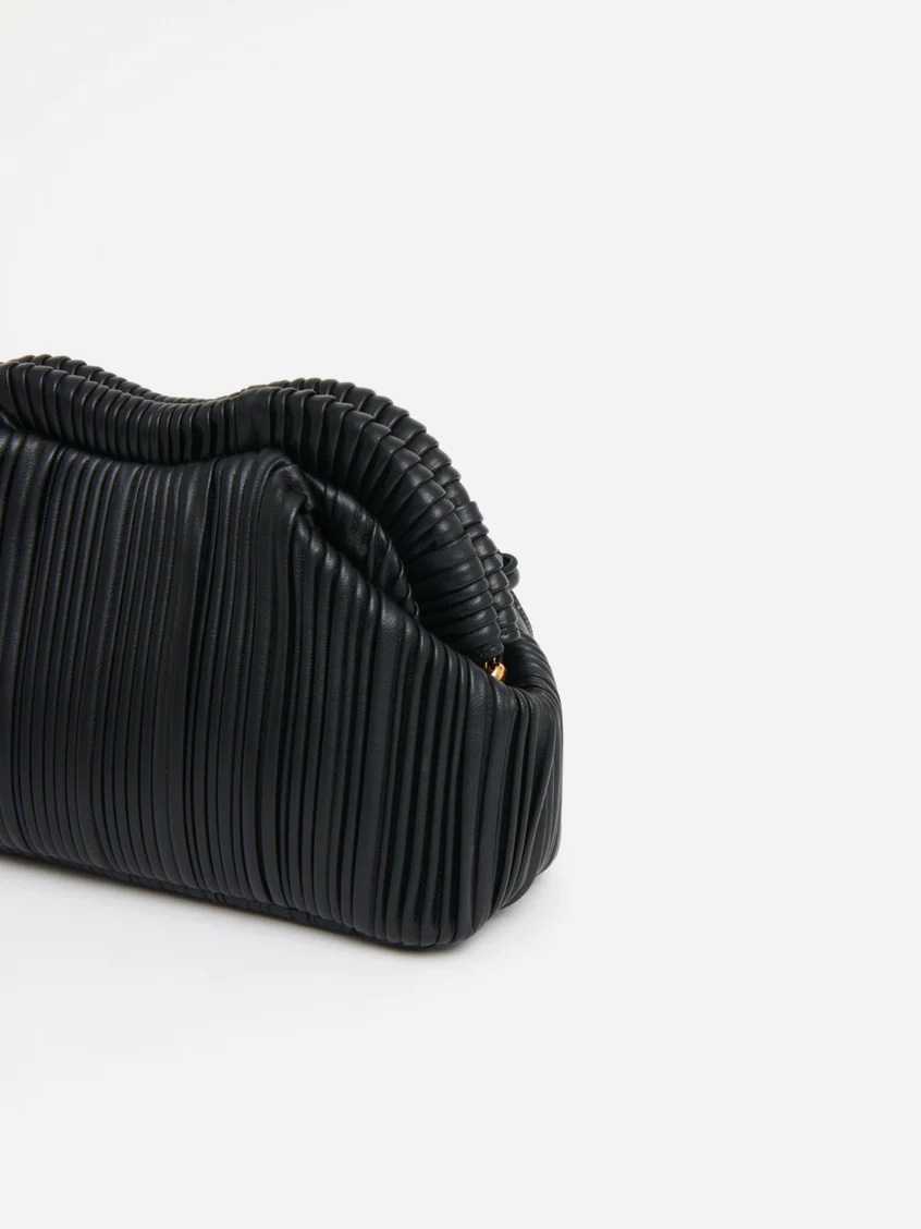 baci-pleated-leather-bag-clutch-kiss-lips-crossbody-mansur-gavriel-matchboxathens