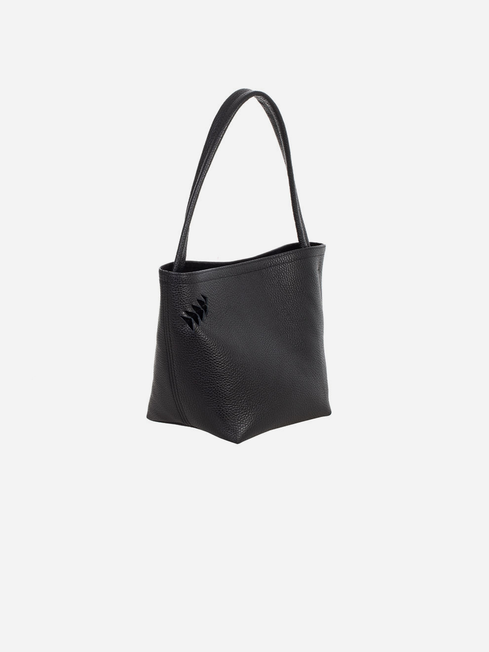 Diagonal_Smoke-Black-shoulder-leather-bag-park-house-matchboxathens