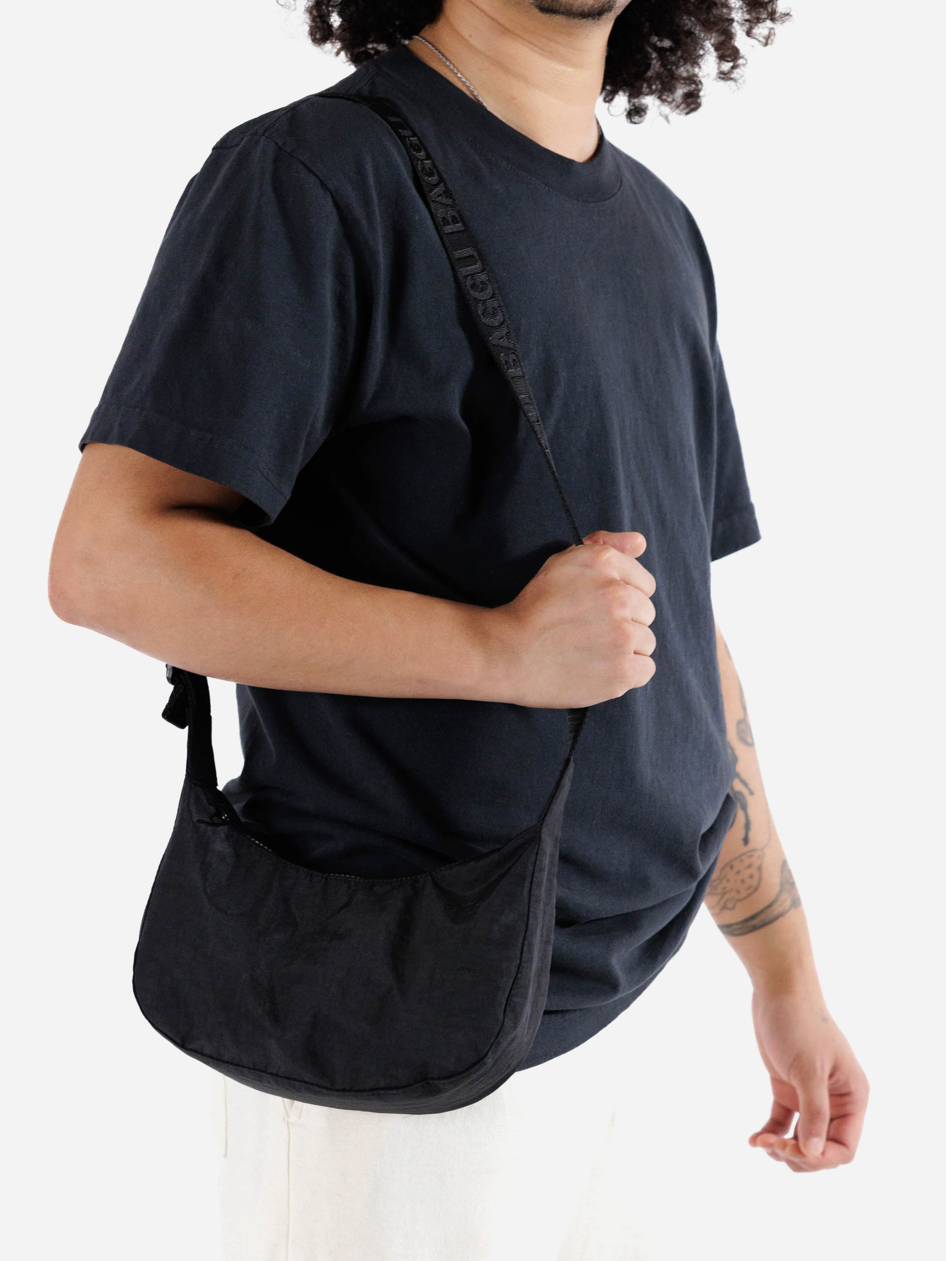 Small_Nylon_Crescent_Bag_Heavyweight_Black_-shoulder-nag-banana-nylon-baggu-matchboxathens