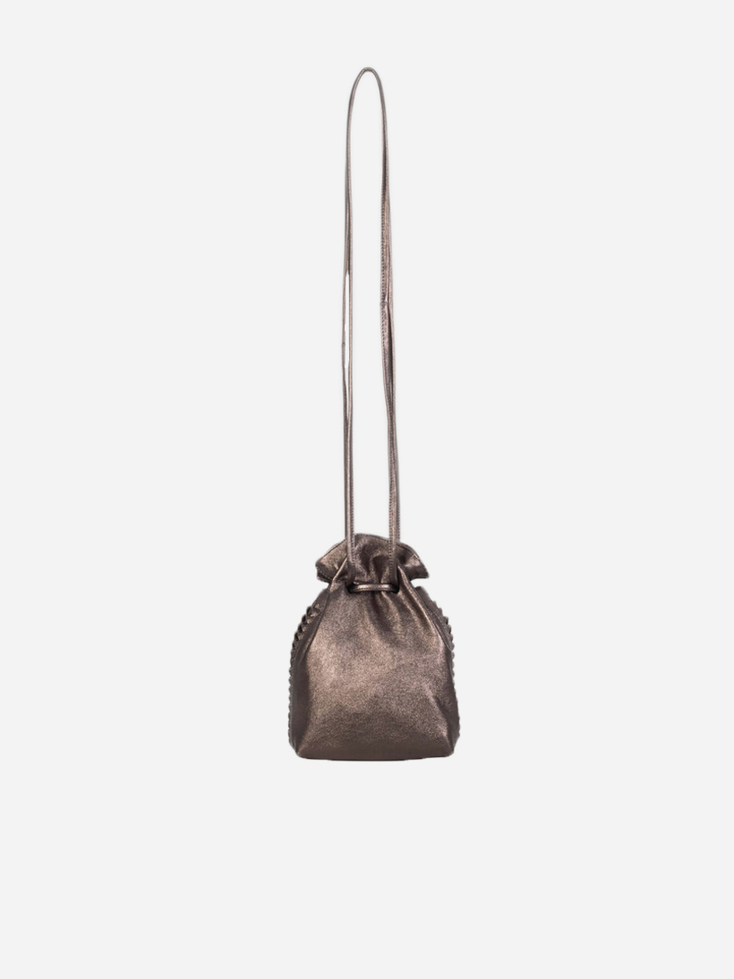 Toteme-Bottero-Bronze_White-leather-bucket-bag-park-house-matchboxathens