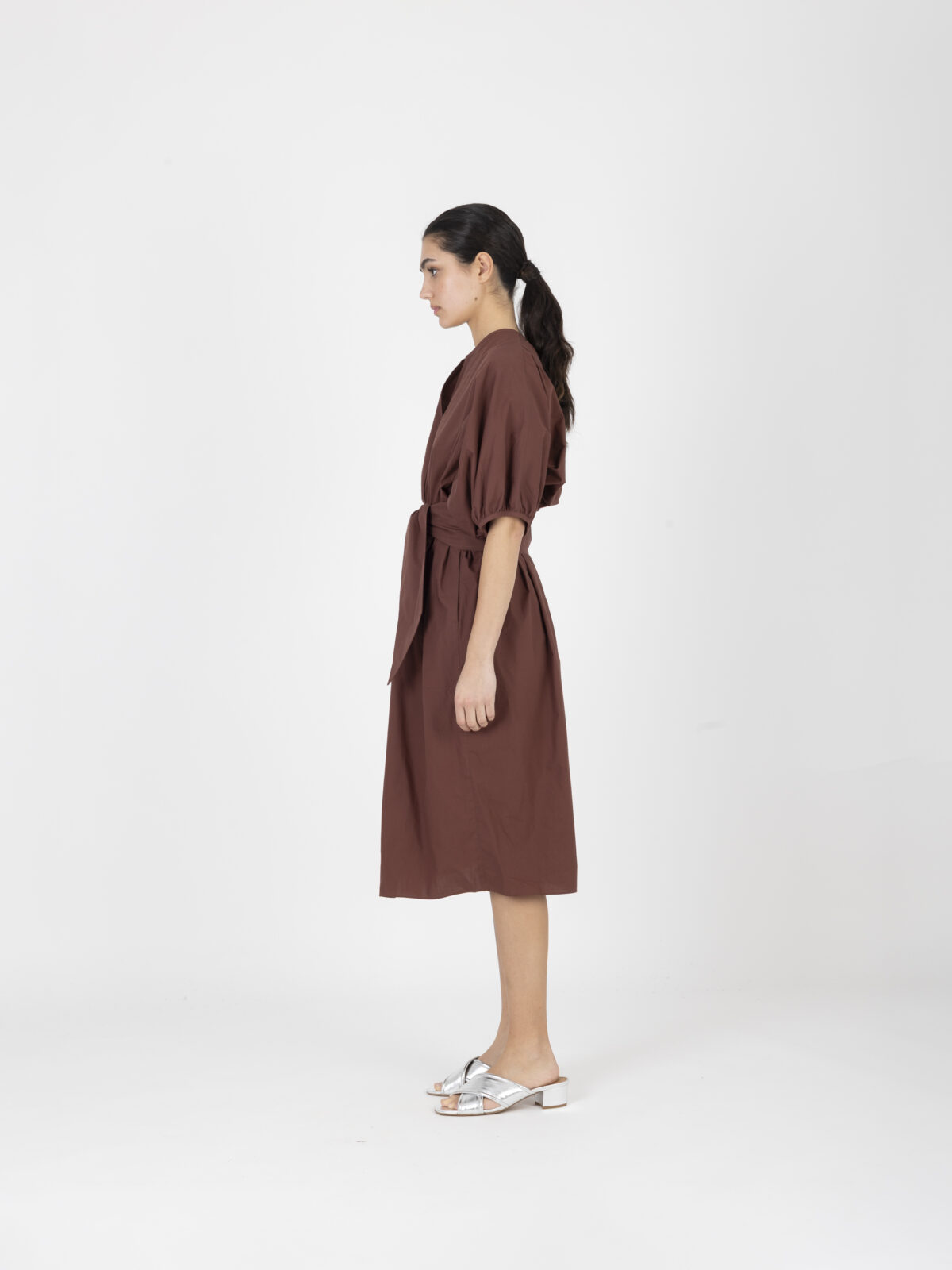 alger-cotton-poplin-chocolate-dress-caftan-belt-balloon-sleeves-soeur-matchboxathens