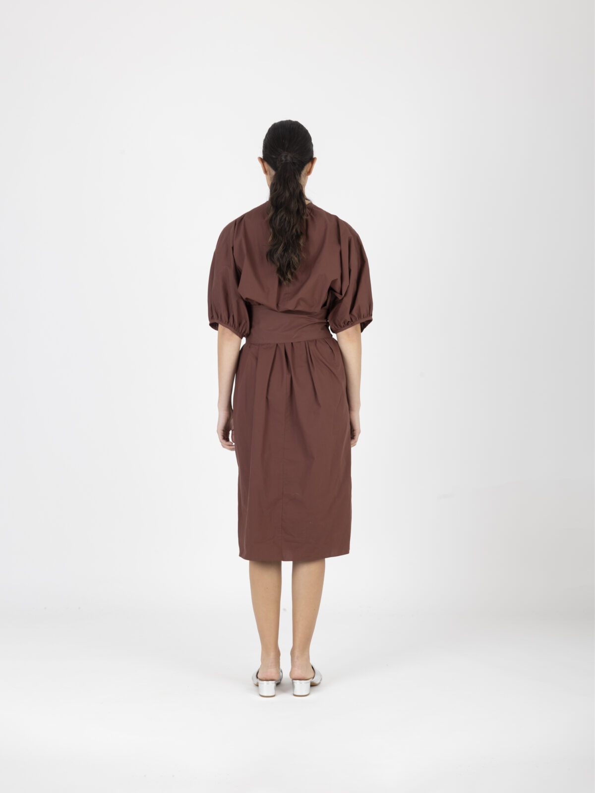 alger-cotton-poplin-chocolate-dress-caftan-belt-balloon-sleeves-soeur-matchboxathens