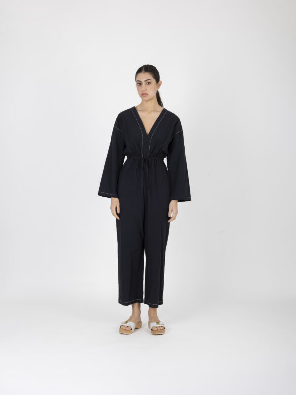 camille-black-poplin-jumpsuit-stitching-low-vneck-unforme-athens-matchboxathens