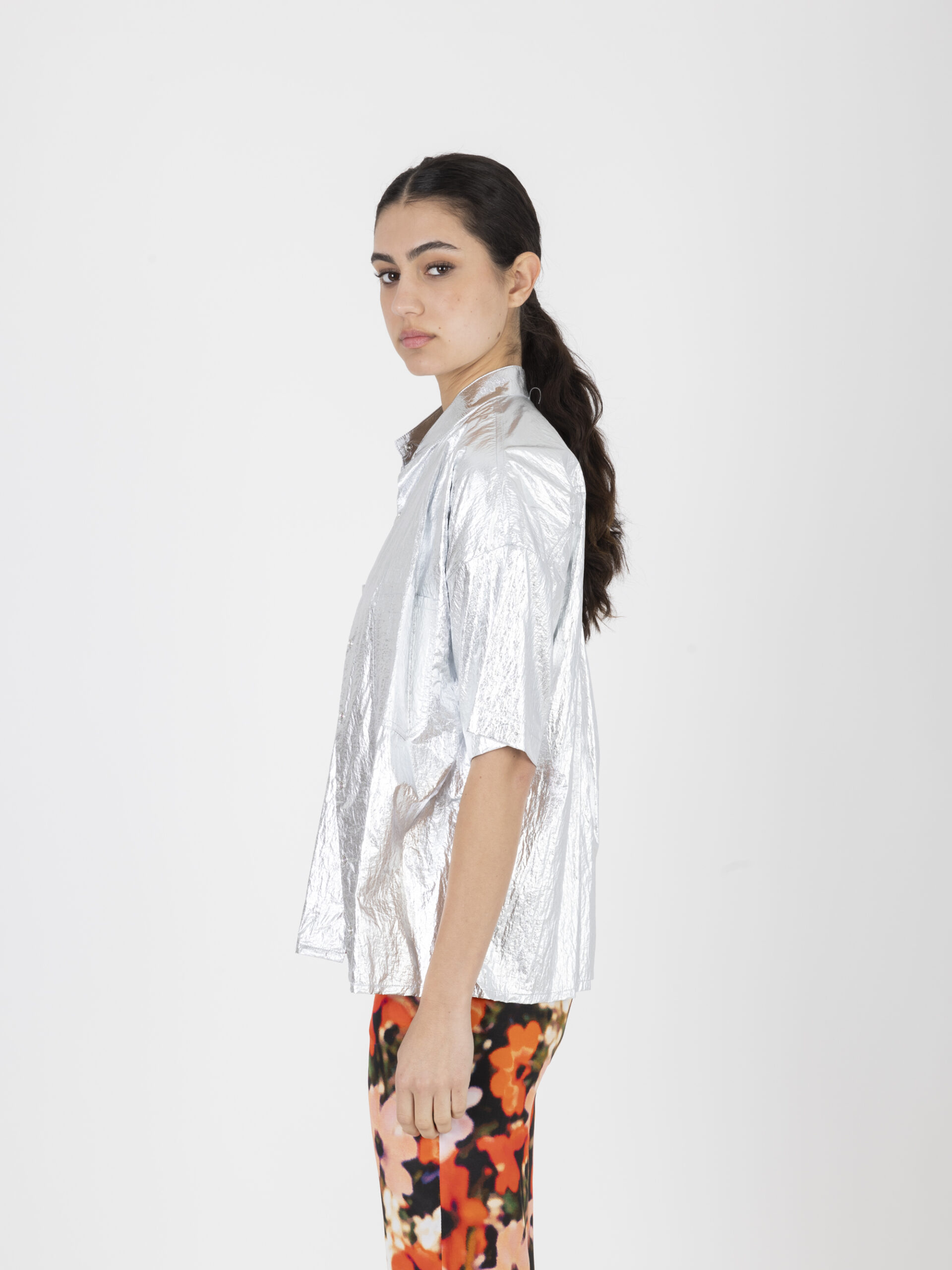 luna-silver-shirt-oversize-loose-short-sleeves-uniforme-athens-matchboxathens