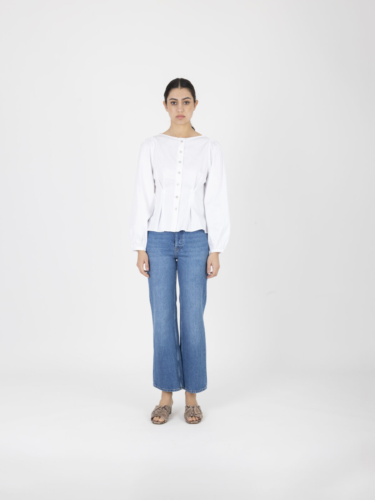 claudine-blouse-white-cotton-front-back-pleats-pearl-buttons-round-neck-rouje-matchboxathens