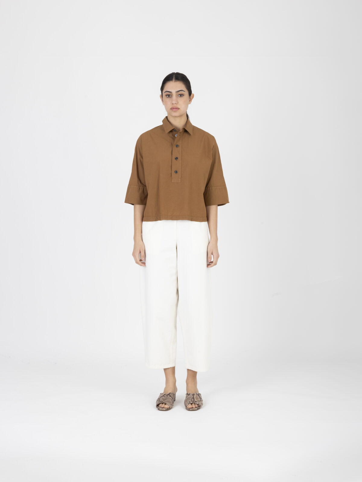 jodie-shirt-brown-poplin-wide-sleeves-sacroceur-matchboxathens