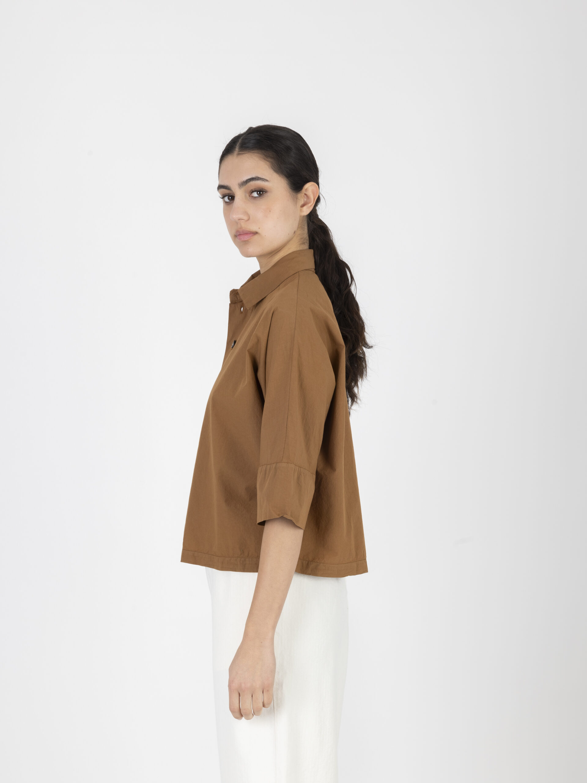 jodie-shirt-brown-poplin-wide-sleeves-sacroceur-matchboxathens