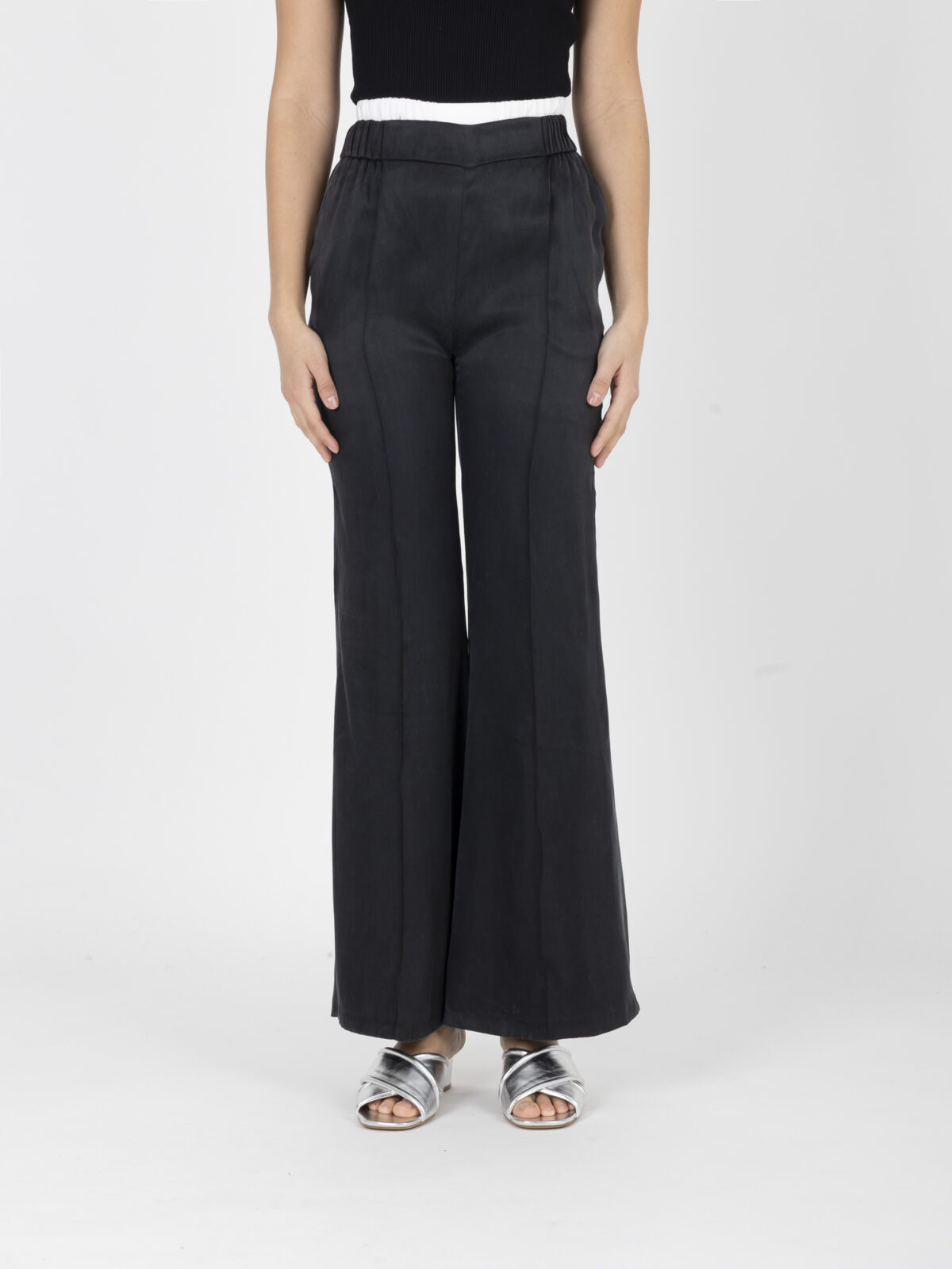 ibyscus-trousers-mesdemoiselles-black-bell-shaped-matchboxathens